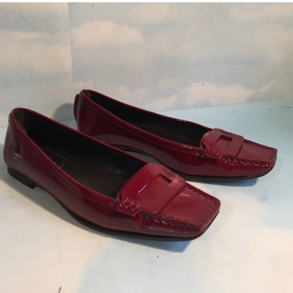 Roger Vivier Red Patent Leather Loafers - Picture 4 of 8